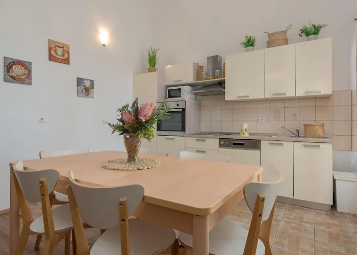 Tomislav Apartamento *